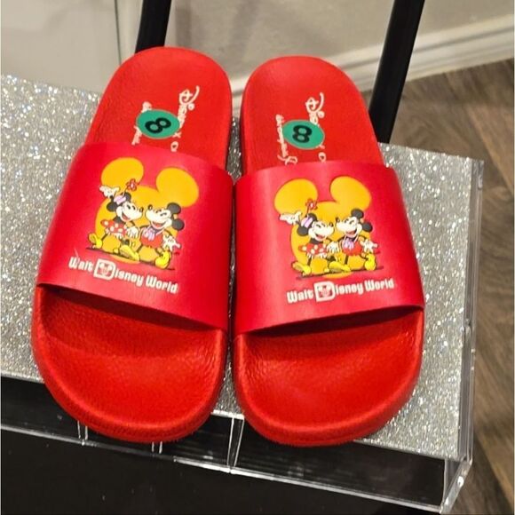Coach X Disney Sport Slides w/Mickey Mouse & Minnie Mouse Motif - Picture 10 of 10